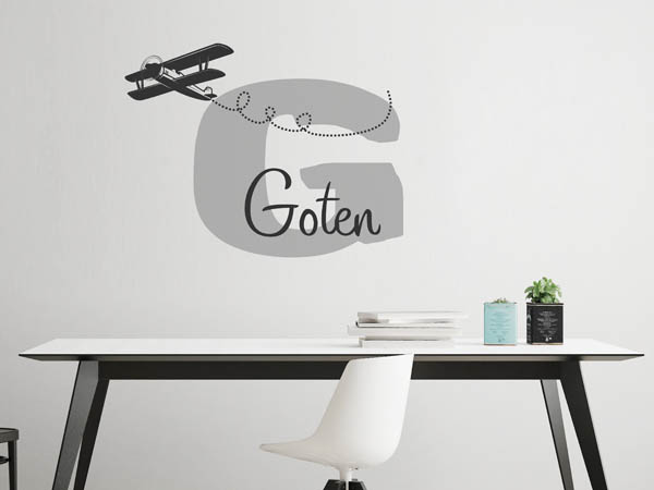 Wandtattoo Goten mit Flugzeug
