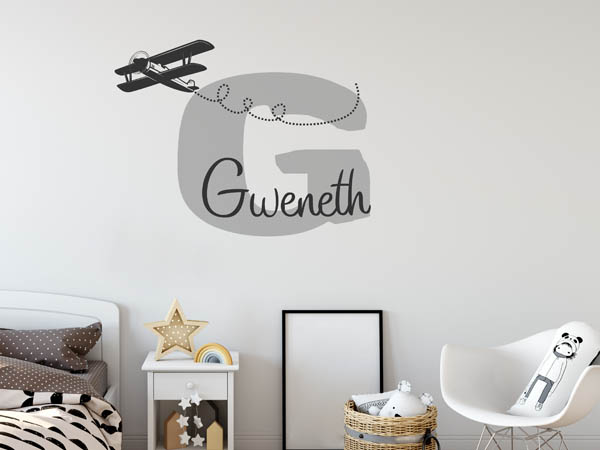 Wandtattoo Gweneth mit Flugzeug