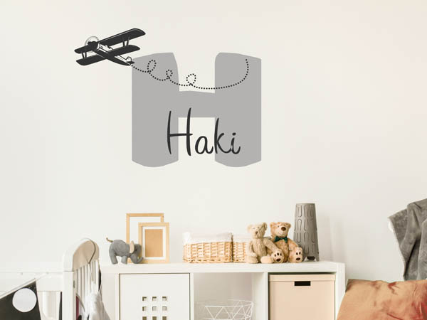 Wandtattoo Haki mit Flugzeug
