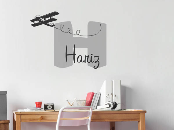 Wandtattoo Hariz mit Flugzeug