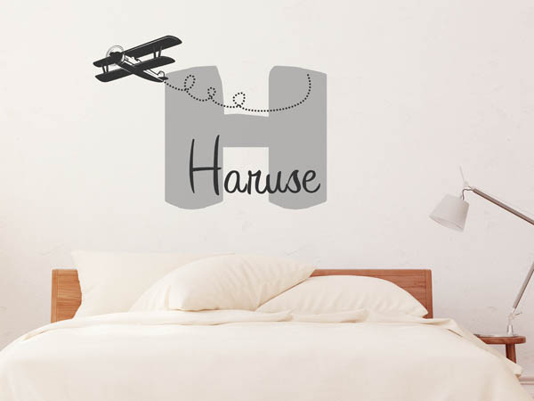 Wandtattoo Haruse mit Flugzeug