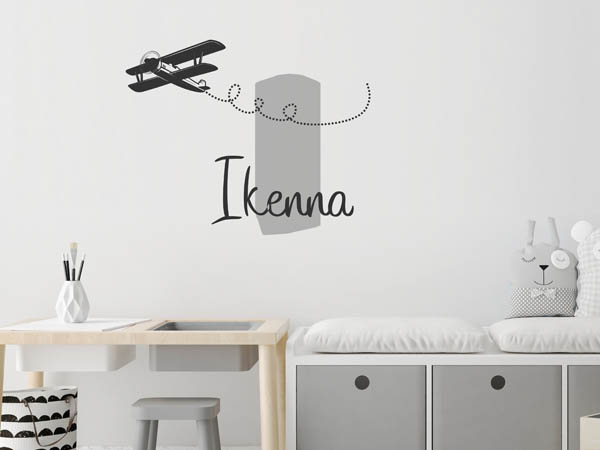 Wandtattoo Ikenna mit Flugzeug