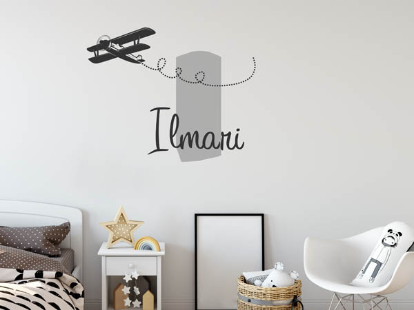Wandtattoo Ilmari mit Flugzeug