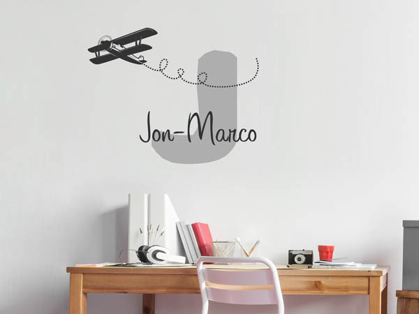 Wandtattoo Jon-Marco mit Flugzeug