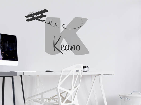Wandtattoo Keano mit Flugzeug