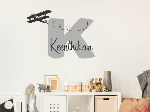 Wandtattoo Keerthikan mit Flugzeug