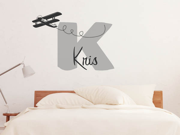 Wandtattoo Kris mit Flugzeug