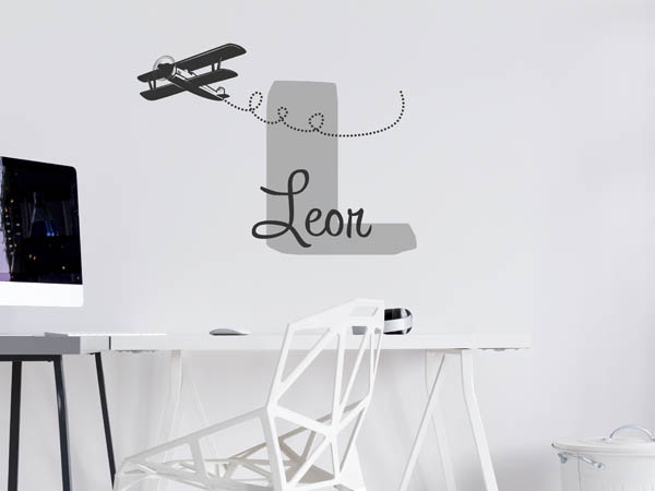 Wandtattoo Leor mit Flugzeug