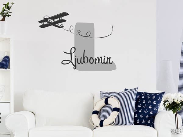 Wandtattoo Ljubomir mit Flugzeug