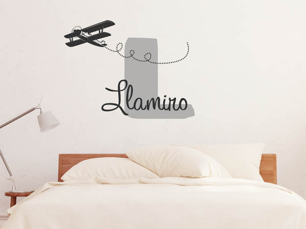 Wandtattoo Llamiro mit Flugzeug