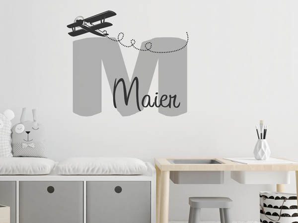Wandtattoo Maier mit Flugzeug
