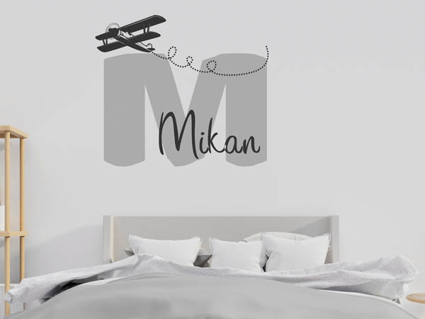Wandtattoo Mikan mit Flugzeug