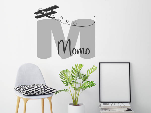 Wandtattoo Momo mit Flugzeug