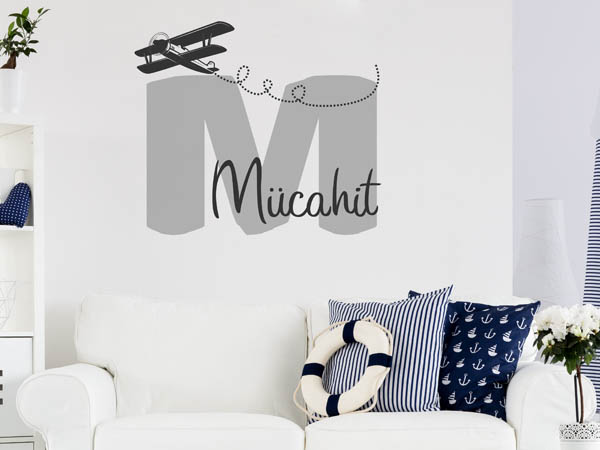 Wandtattoo Mücahit mit Flugzeug
