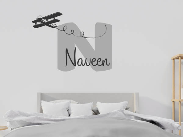 Wandtattoo Naveen mit Flugzeug