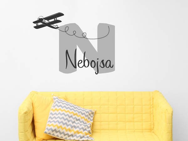 Wandtattoo Nebojsa mit Flugzeug