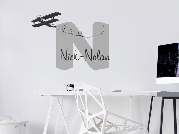 Wandtattoo Nick-Nolan mit Flugzeug