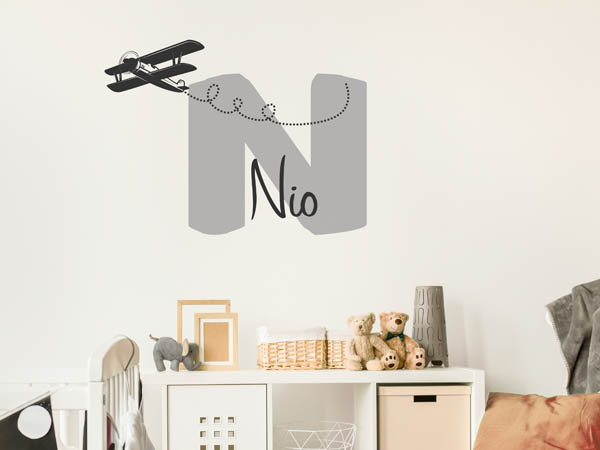 Wandtattoo Nio mit Flugzeug