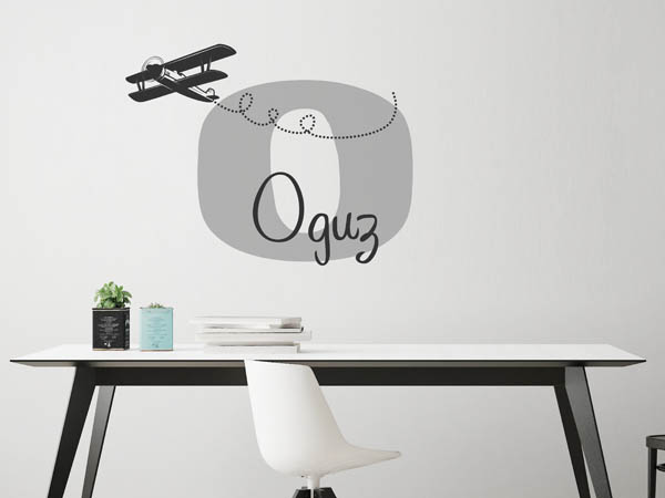 Wandtattoo Oguz mit Flugzeug