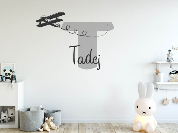 Wandtattoo Tadej mit Flugzeug