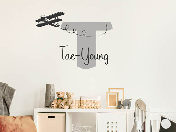Wandtattoo Tae-Young mit Flugzeug