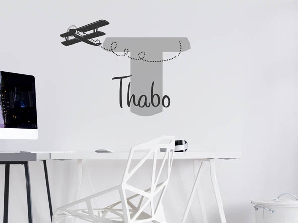 Wandtattoo Thabo mit Flugzeug