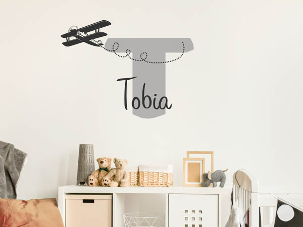 Wandtattoo Tobia mit Flugzeug