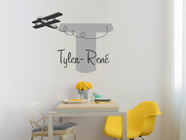 Wandtattoo Tyler-René mit Flugzeug