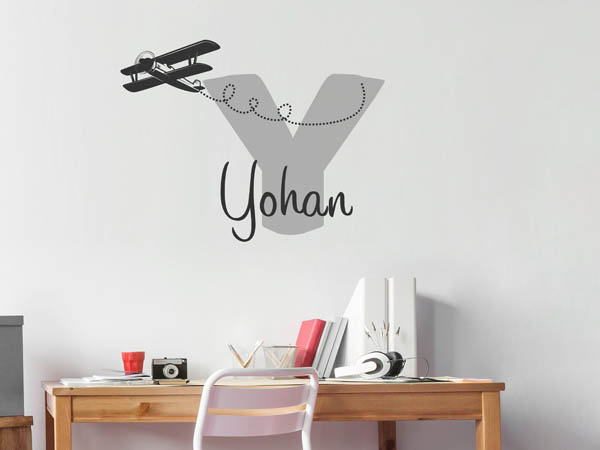 Wandtattoo Yohan mit Flugzeug