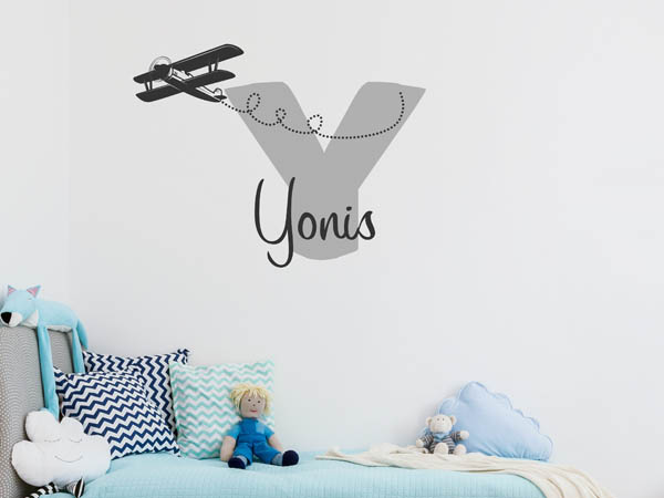 Wandtattoo Yonis mit Flugzeug