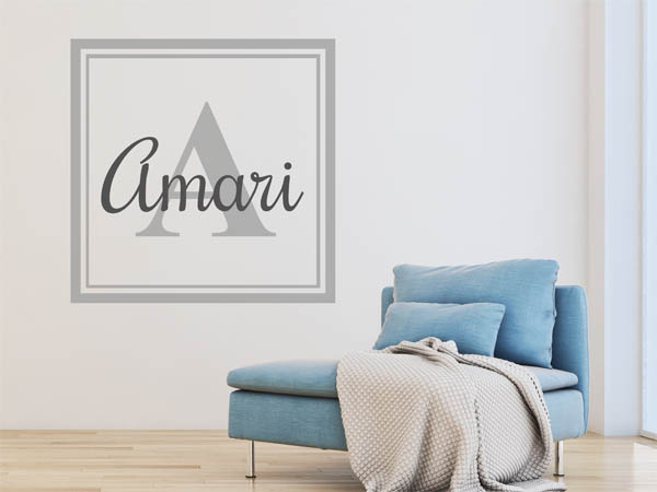 Wandtattoo Amari als eckiges Monogramm