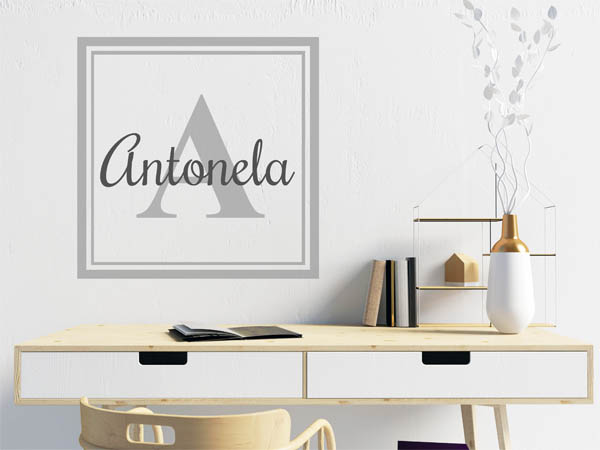 Wandtattoo Antonela als eckiges Monogramm