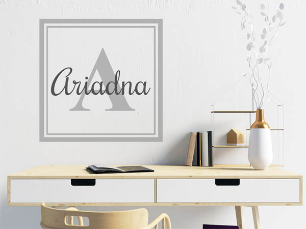 Wandtattoo Ariadna als eckiges Monogramm