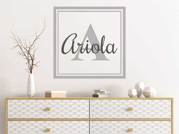 Wandtattoo Ariola als eckiges Monogramm