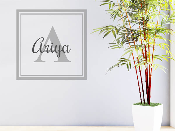 Wandtattoo Ariya als eckiges Monogramm