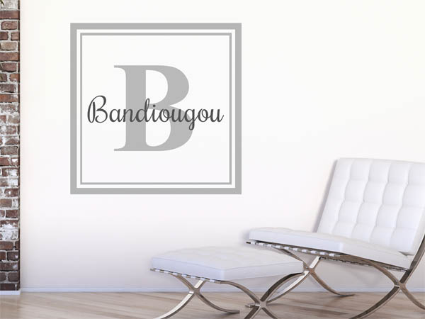 Wandtattoo Bandiougou als eckiges Monogramm