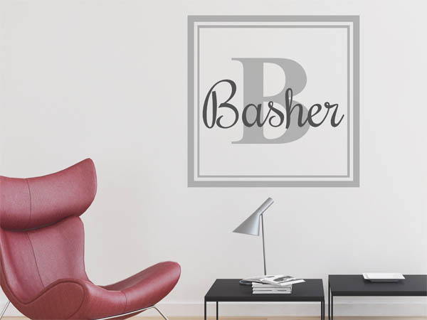 Wandtattoo Basher als eckiges Monogramm