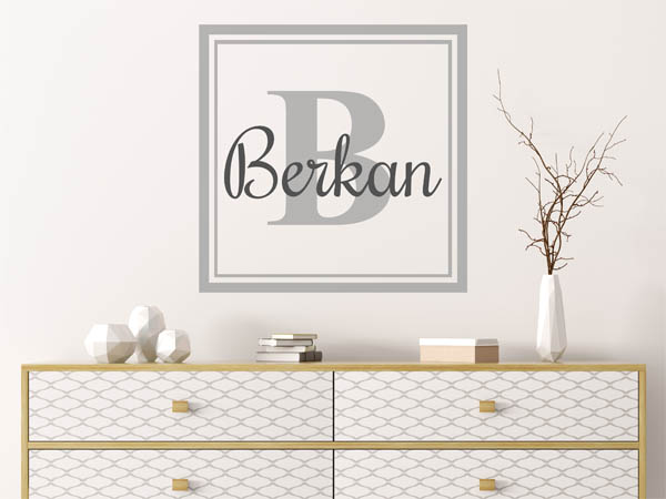 Wandtattoo Berkan als eckiges Monogramm