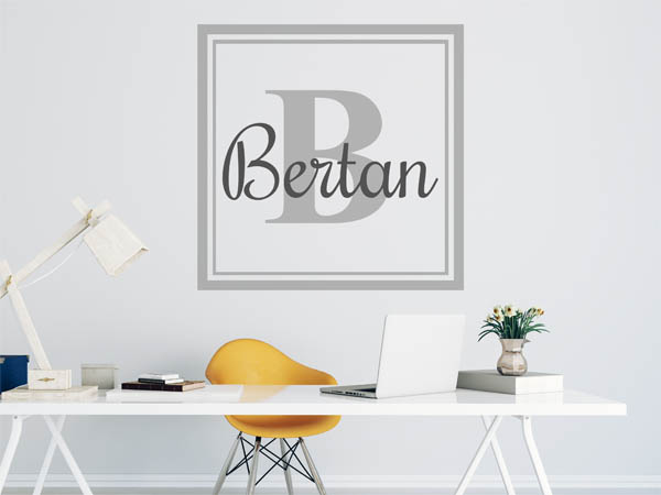 Wandtattoo Bertan als eckiges Monogramm