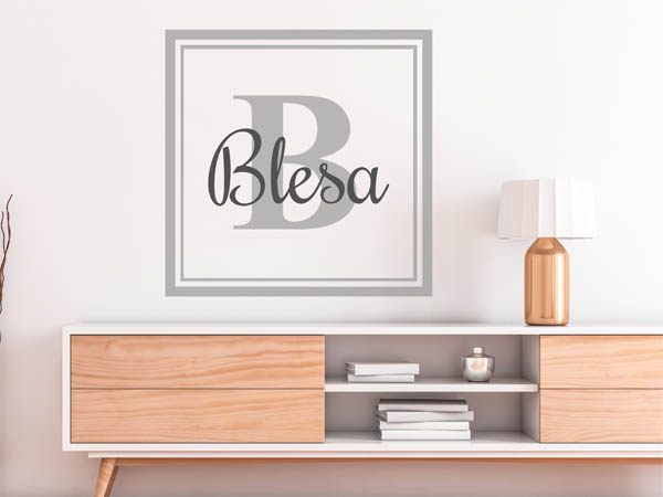 Wandtattoo Blesa als eckiges Monogramm