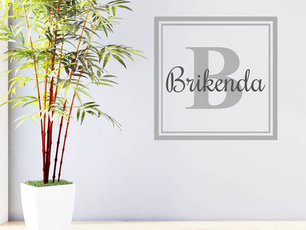 Wandtattoo Brikenda als eckiges Monogramm