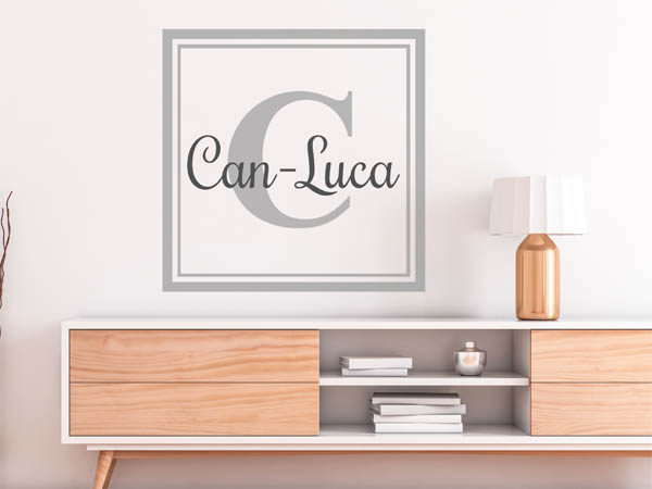 Wandtattoo Can-Luca als eckiges Monogramm
