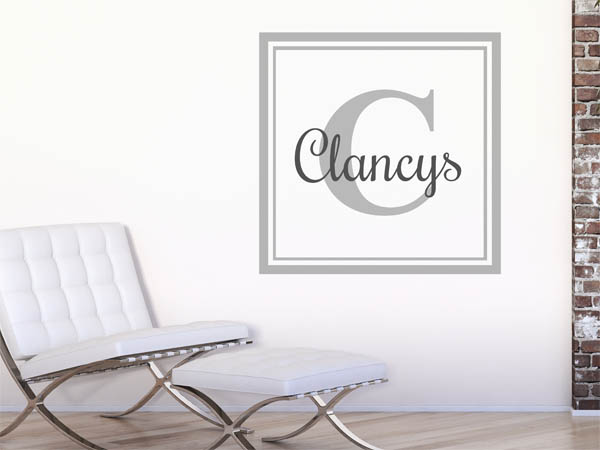 Wandtattoo Clancys als eckiges Monogramm