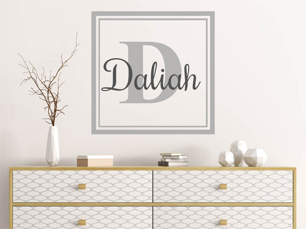 Wandtattoo Daliah als eckiges Monogramm
