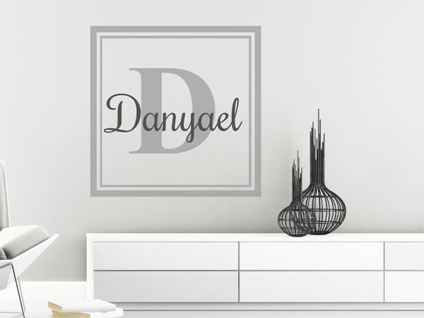 Wandtattoo Danyael als eckiges Monogramm