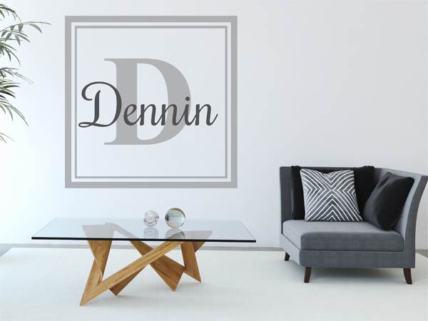 Wandtattoo Dennin als eckiges Monogramm