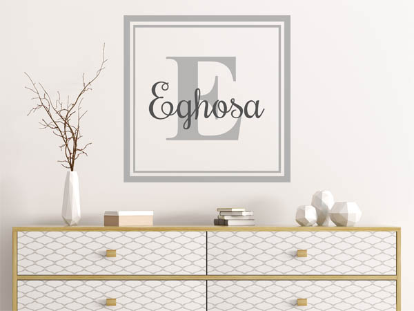 Wandtattoo Eghosa als eckiges Monogramm