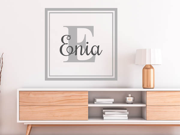 Wandtattoo Enia als eckiges Monogramm