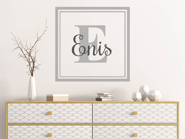 Wandtattoo Enis als eckiges Monogramm