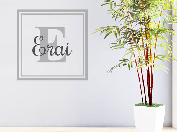 Wandtattoo Erai als eckiges Monogramm